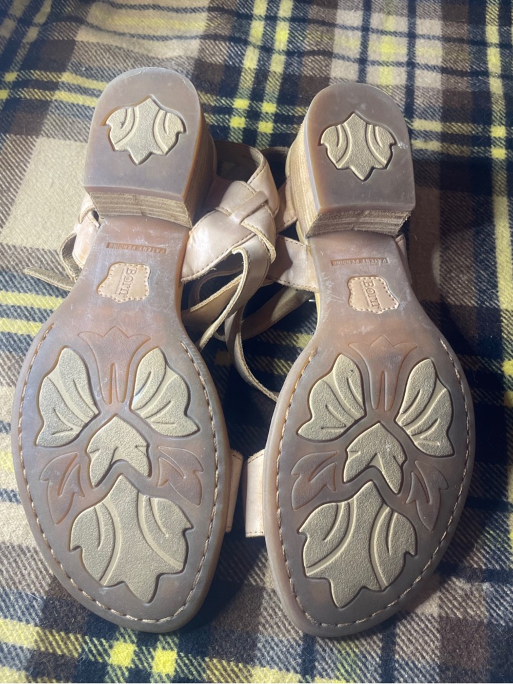 Børn Women's Beige Leather Block Heel Sandals - Comfort Strappy Design Sz 9 EUC - Picture 7 of 9